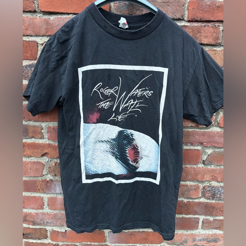 Roger Waters The Wall Concert Tee